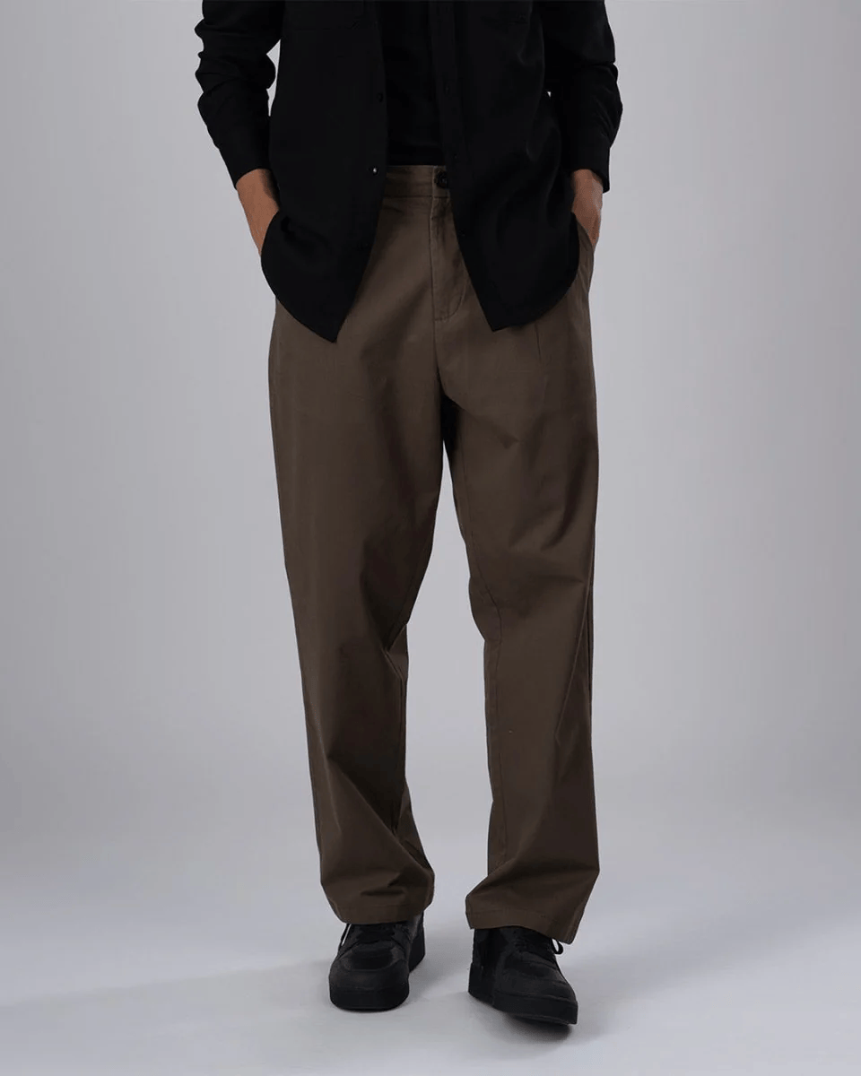 Premium Signature Relaxed Chinos In Brown
